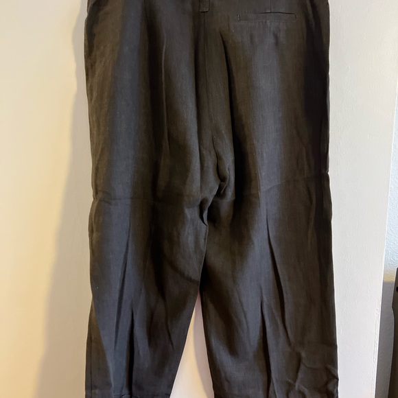 Eileen Fisher Gray Pants - Picture 5 of 5